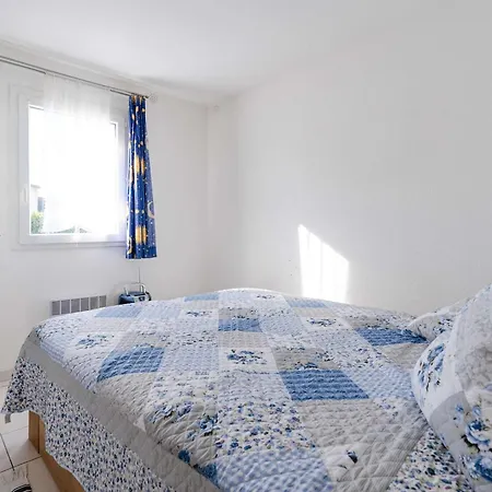 3 Pièces Avec Grand Jardin, Piscine Collective, Vue - Fr-1-409-277