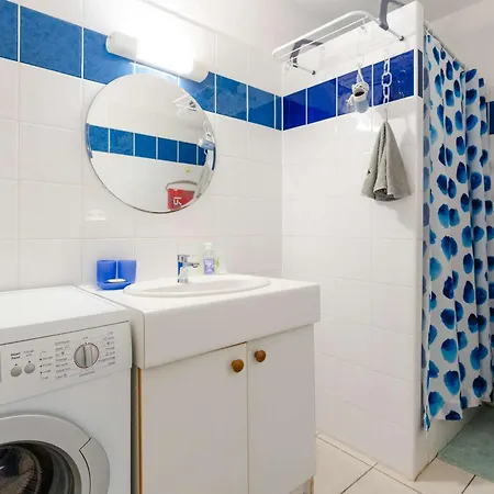3 Pieces Avec Grand Jardin, Piscine Collective, Vue - Fr-1-409-277 Fleury (Aude)